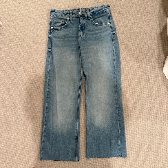Zara Mid-Rise Wide Leg Jeans - Picture 2 of 4